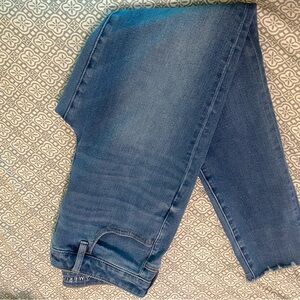 Women's Blue Jeans